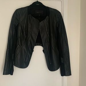BCBG Cropped Black leather Jacket w/high back szXS
